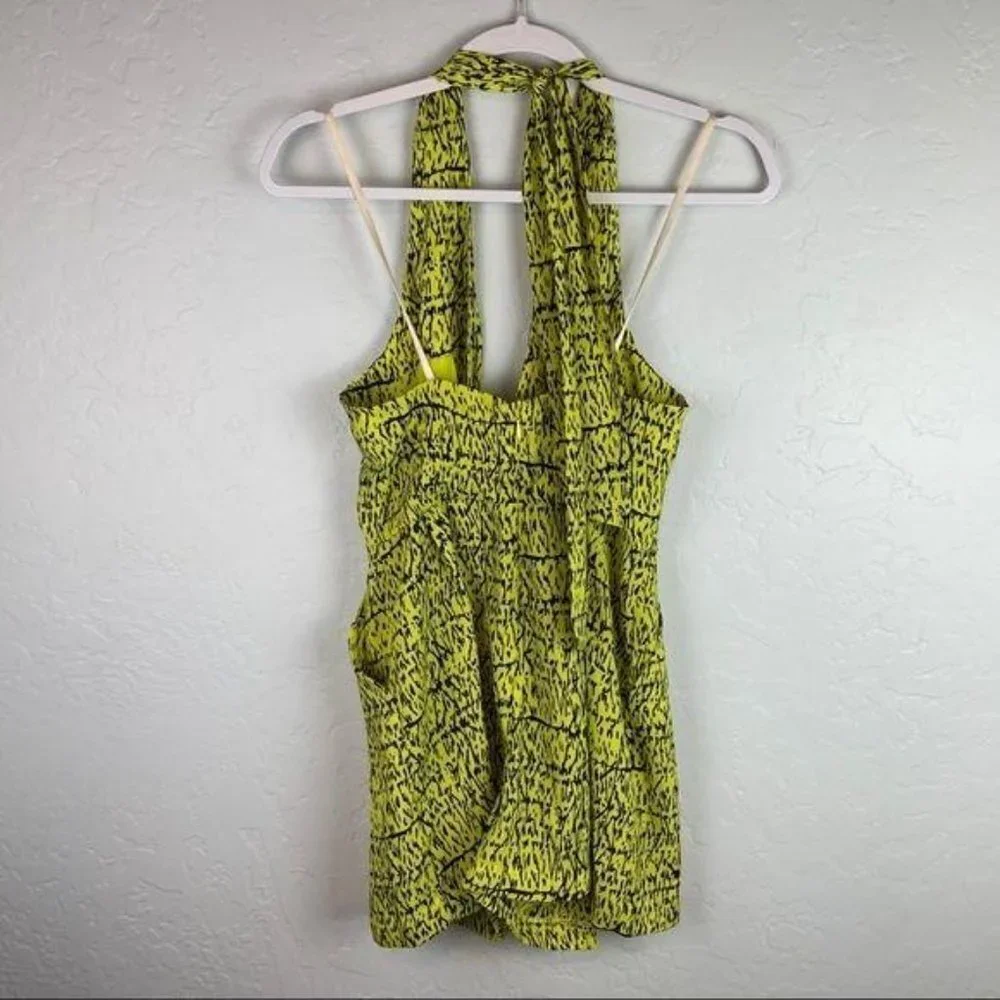 BCBGeneration Neon Lime Halter Neck Romper NWT New With Tags Women's Size‎ 0